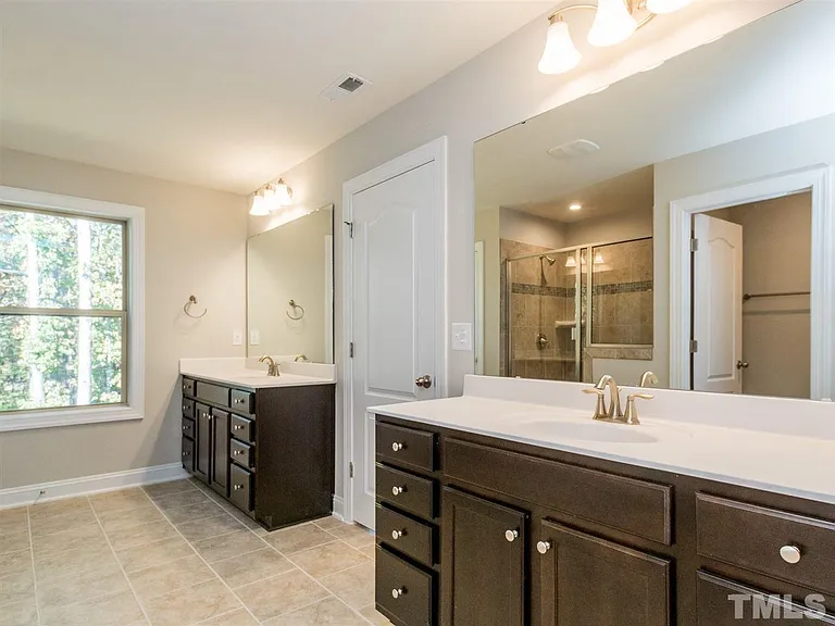 817 Rymark Ct — Photo 30