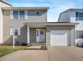 4030 Pinehurst Dr, Morgantown, WV 26505