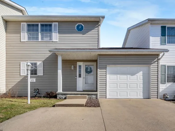 4030 Pinehurst Dr, Morgantown, WV 26505