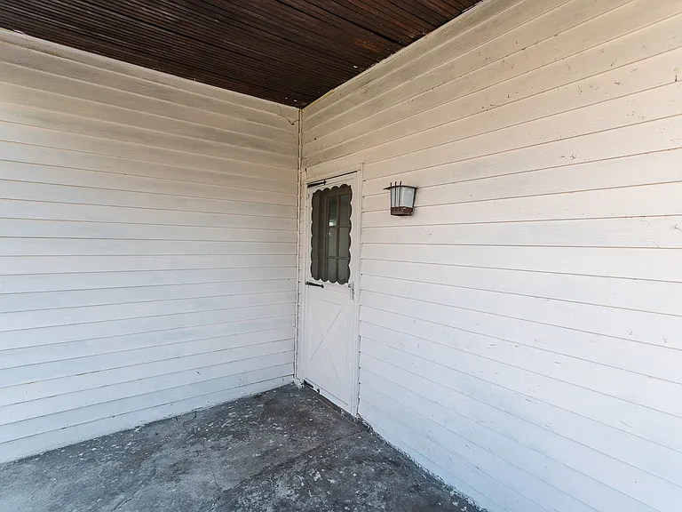 1600 Rutherford Ave #B — Photo 23