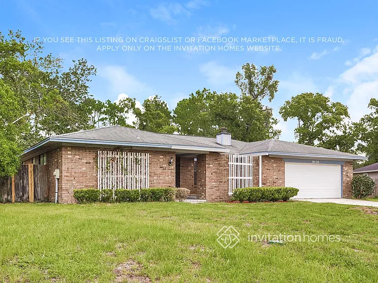 8438 Sand Point Dr W — Photo 3