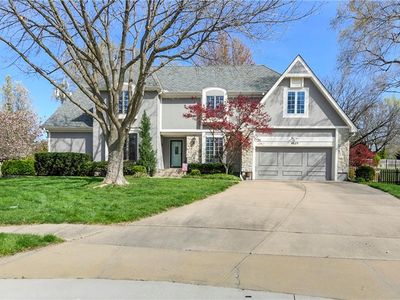 4823 W 90th St, Prairie Village, KS, 66207