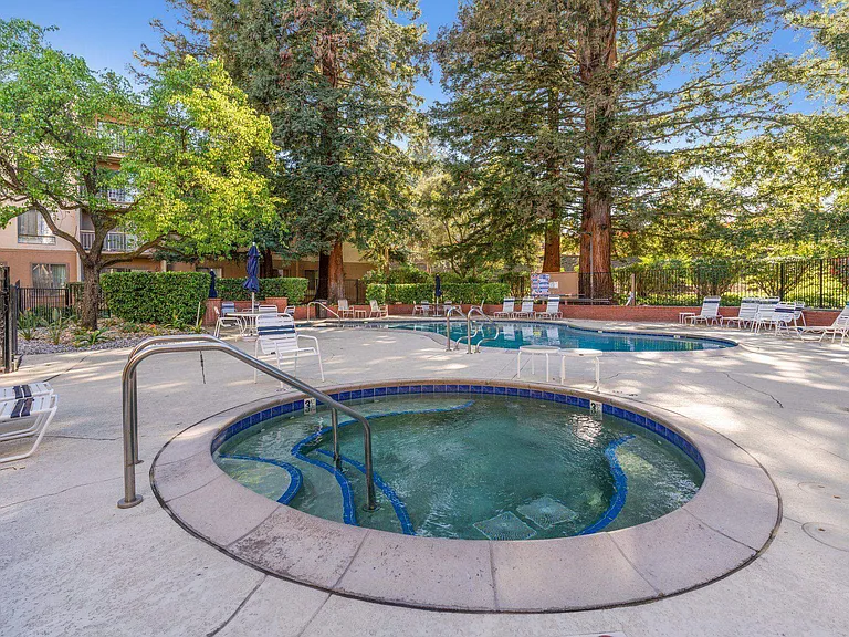 470 N Civic Dr #105 — Photo 52