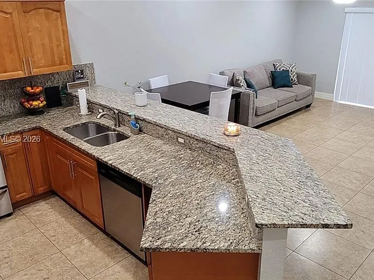 152 Pullman St #152 — Photo 4