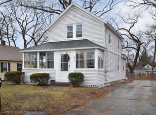177 Wood St, Warwick, RI 02889
