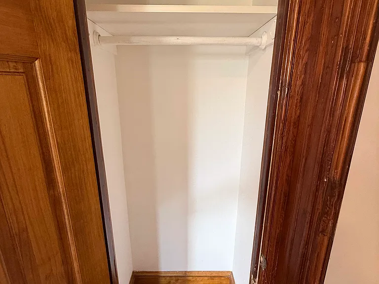 19 Herkimer St #5 — Photo 8