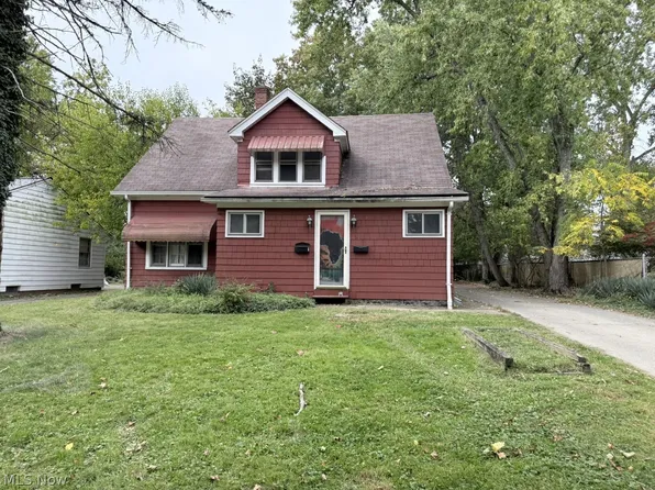 51 Thames Ave, Bedford, OH 44146