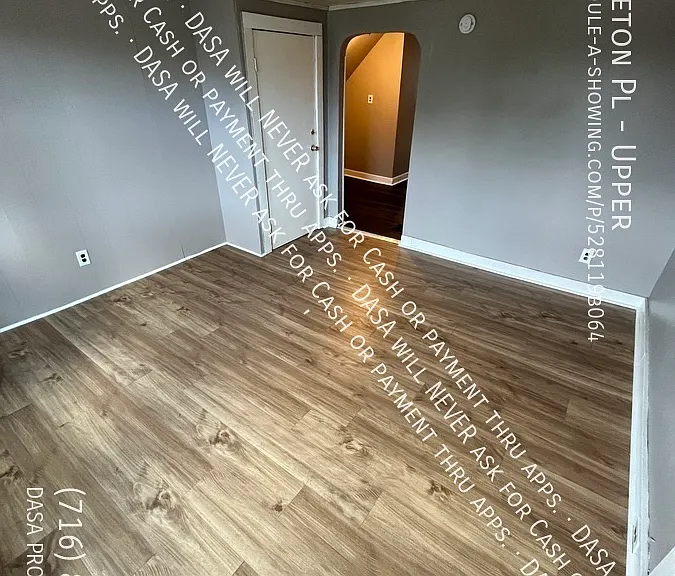 42 Princeton Pl #UPPER — Photo 8