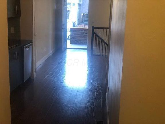 4th image of 74-76 N 22nd St #74