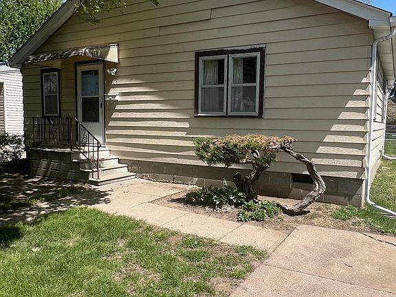 2nd image of 2707 Calhoun St