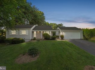2984 Summit Dr, Ijamsville, MD 21754