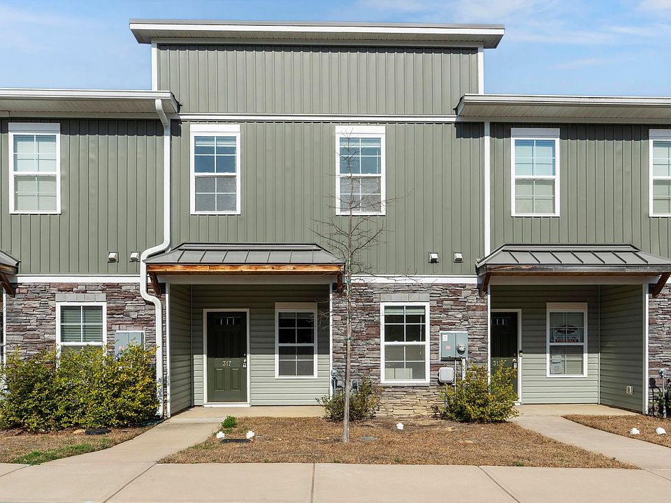 1st image of 317 High Grove Way