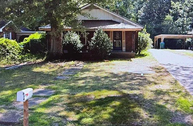 874 Franklin St — Photo 1