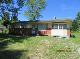 7465 E Sieveking Dr NE, New Salisbury, IN 47161