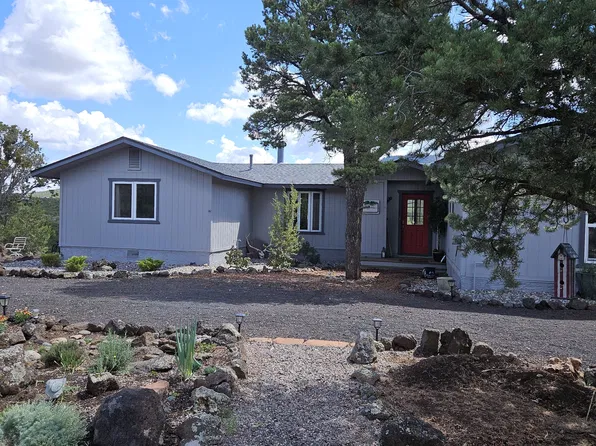 9736 N Stagecoach Dr, Williams, AZ 86046