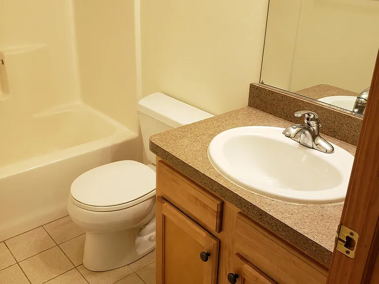 21 Elm Pl — Photo 9