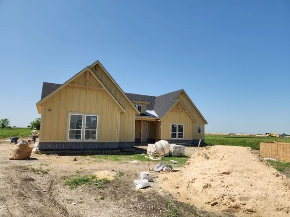 2313 Quartz St, Krum, TX 76249