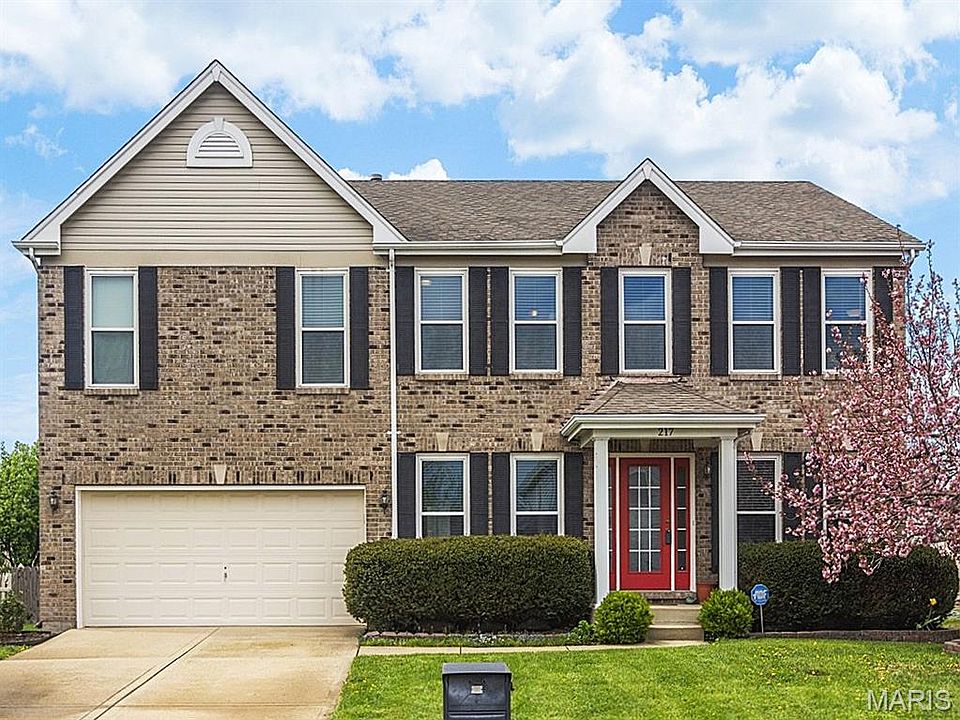 1st image of 217 Bayberry Dr