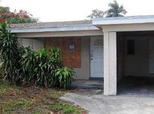 821 S C St, Lake Worth, FL 33460