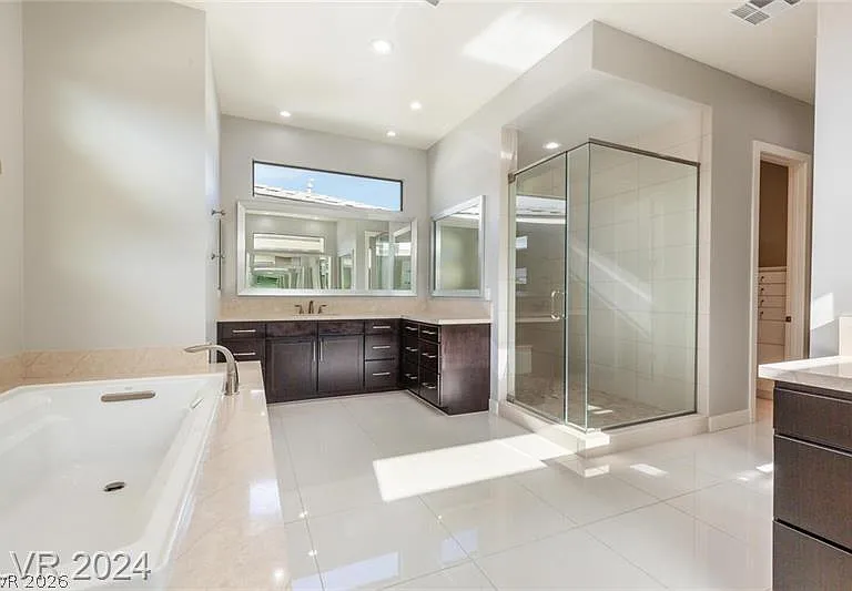 82 Grey Feather Dr — Photo 24