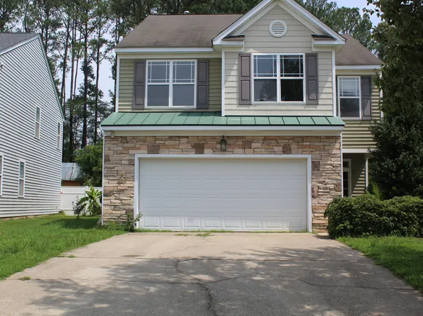 3553 Sunbright Ln, Raleigh, NC 27610