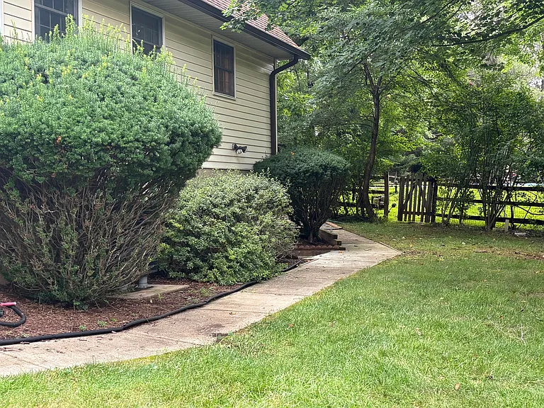 17101 Clear Creek Dr — Photo 4