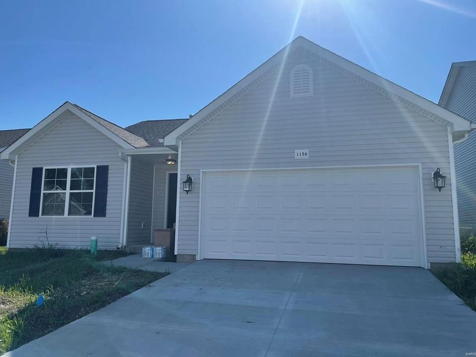 1st image of 1156 Lear Ln