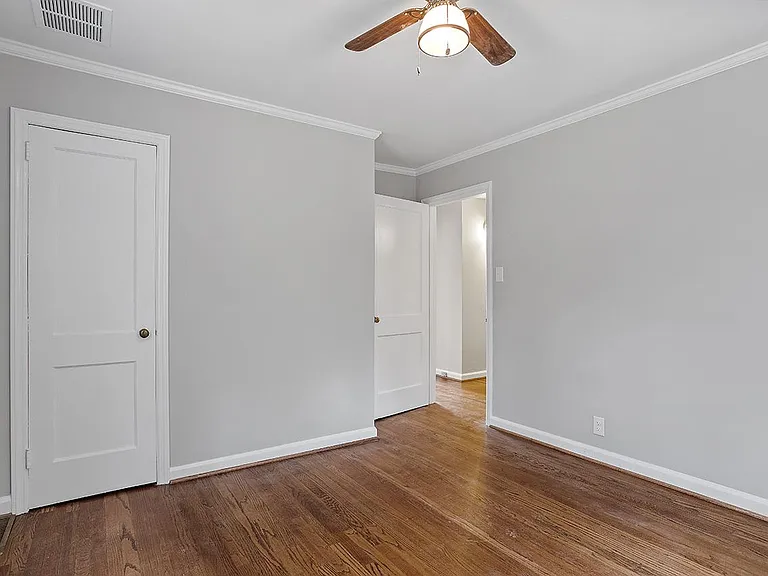 2111 Tudor Pl — Photo 24