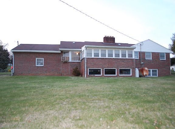 5th image of 117 Milbourn St