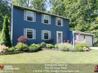 860 Deepwood Dr, Medina, OH 44256