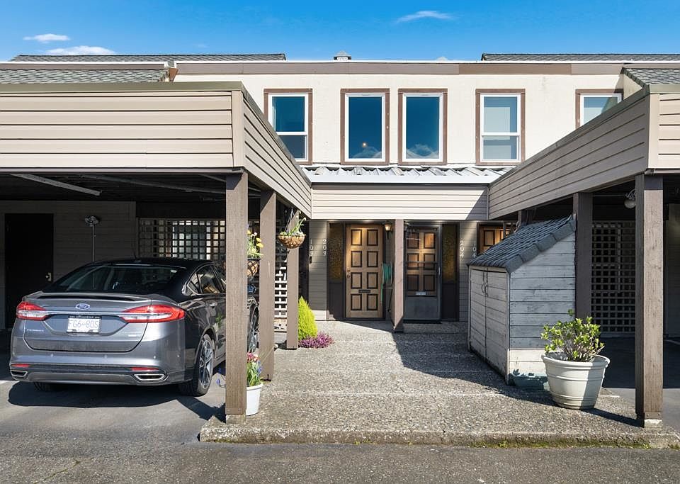 1st image of 45875 Cheam Ave #203