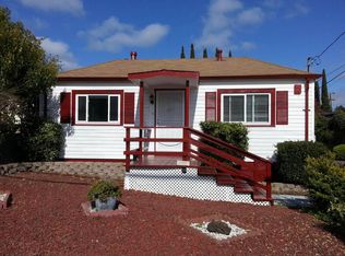 17956 Redwood Rd, Castro Valley, CA 94546