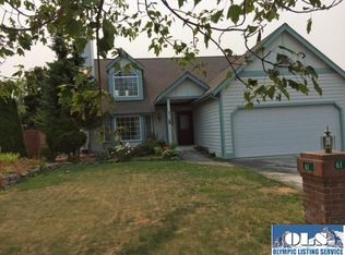 61 Liberty Way, Sequim, WA 98382