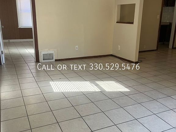 3rd image of 1448 Pawnee Blvd