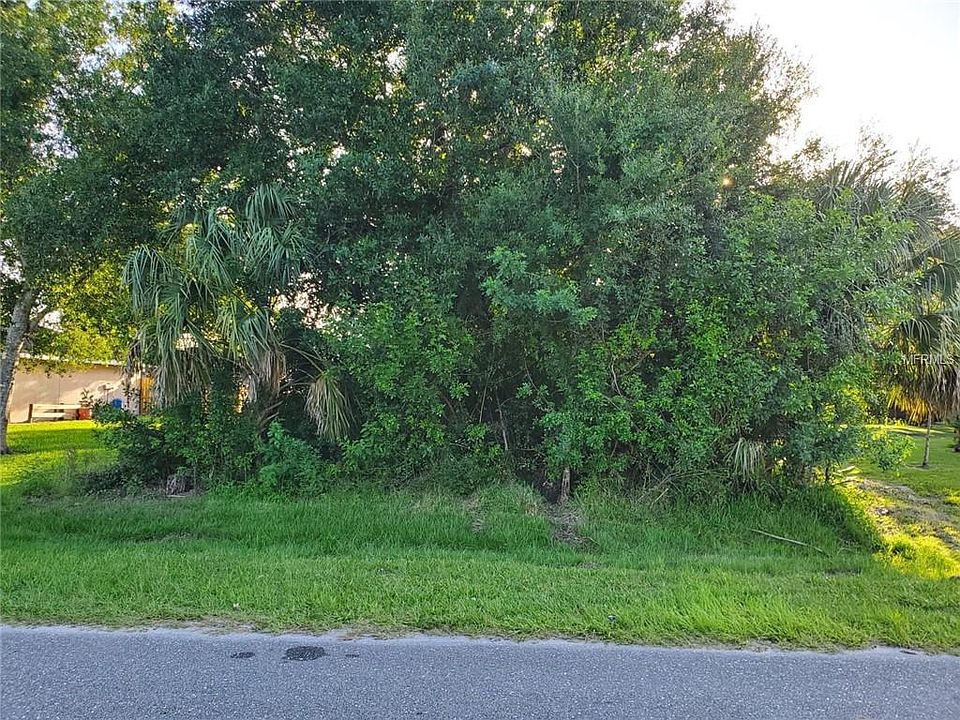 2nd image of 3427 NW 37th Ave