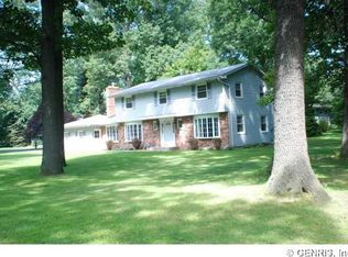 158 Dickinson Rd, Webster, NY 14580