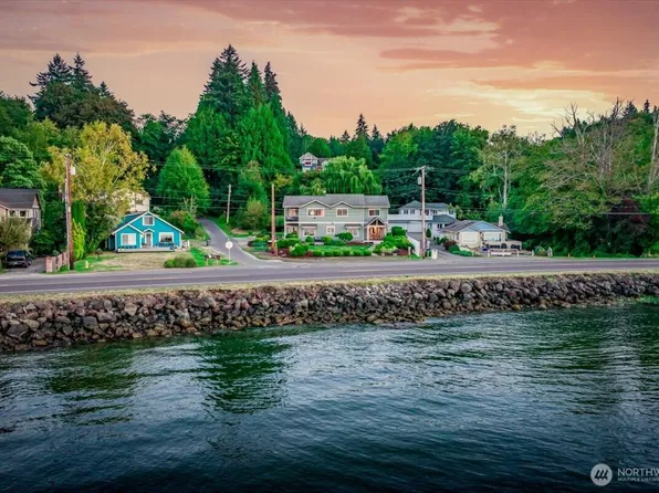 1374 Ahlstrom Rd E, Port Orchard, WA 98366