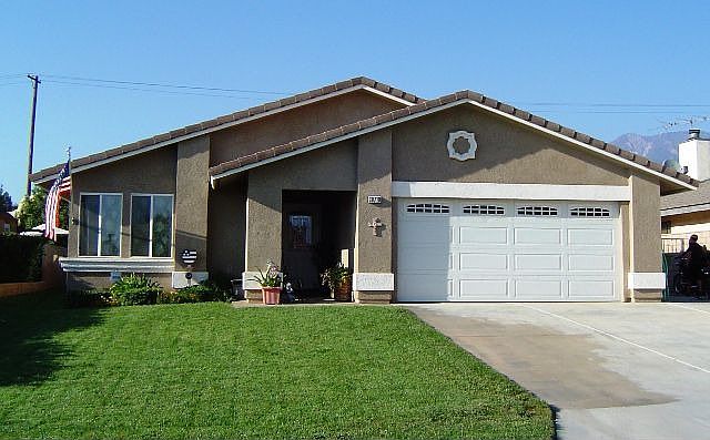Great Quiet Neighborhood
