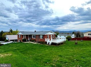 248 Bryan St, Petersburg, WV