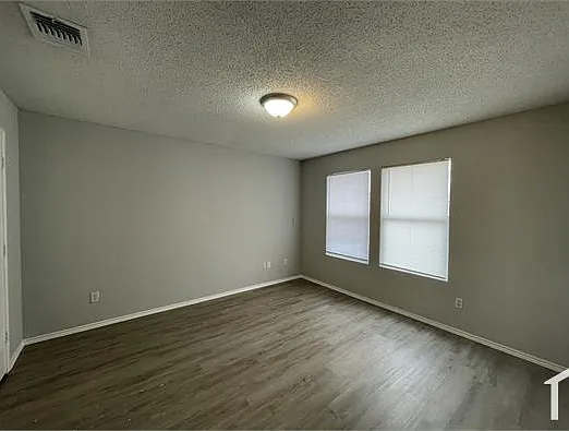 4611 Wedgewood Dr — Photo 11