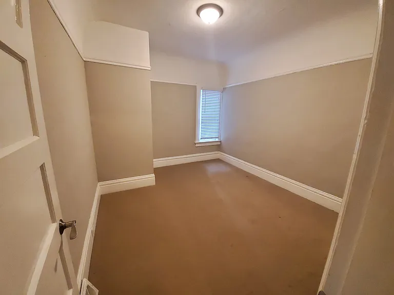 2996 Pine St #2996 — Photo 11
