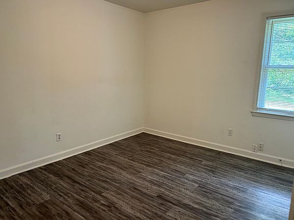 4th image of 200 North Ave #206