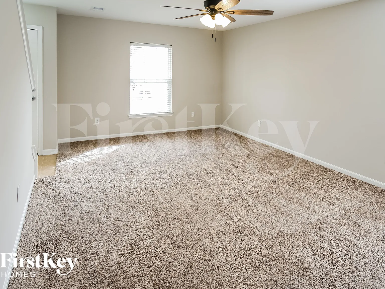 3 bed, 2.5 bath, 1326 sqft, $2,250 — Photo 4