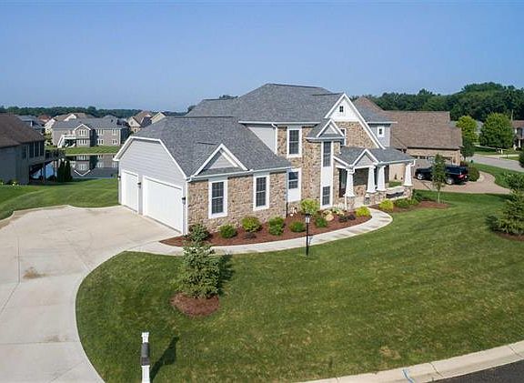 4th image of 51055 Kerry Glen Dr