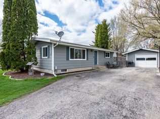 23420 62nd St, Salem, WI 53168