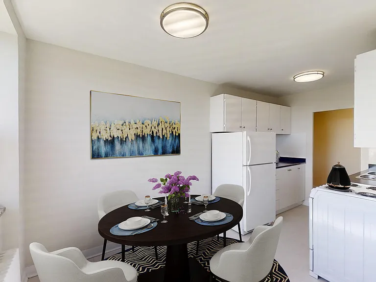 1700 Victoria Park Ave — Photo 7