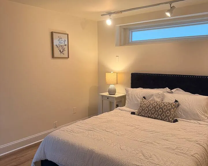 9814 Parkwood Dr — Photo 25