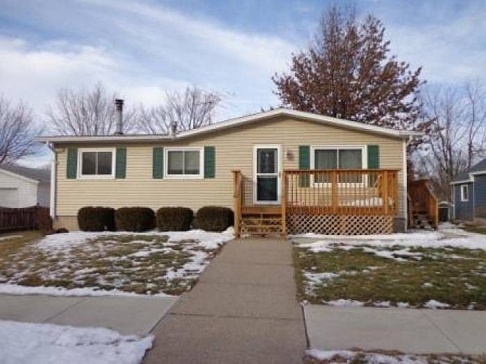 215 W Summit, Wilton