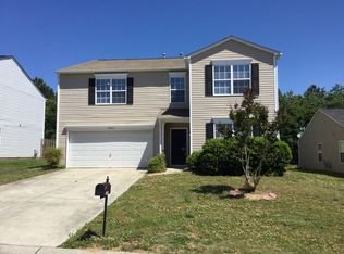 11028 Thousand Oaks Dr, Huntersville, NC 28078
