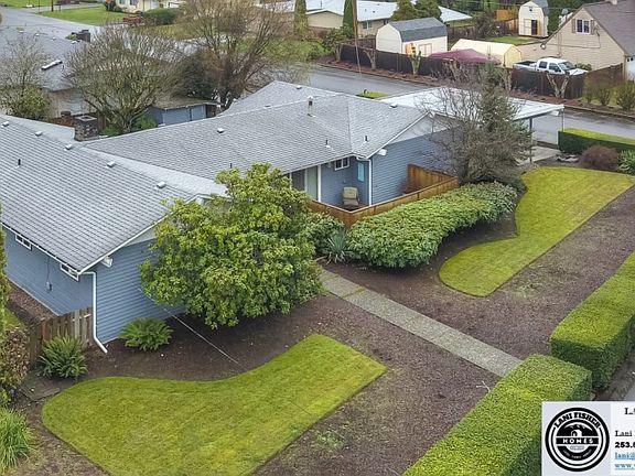 2nd image of 6911 Husky Way SE